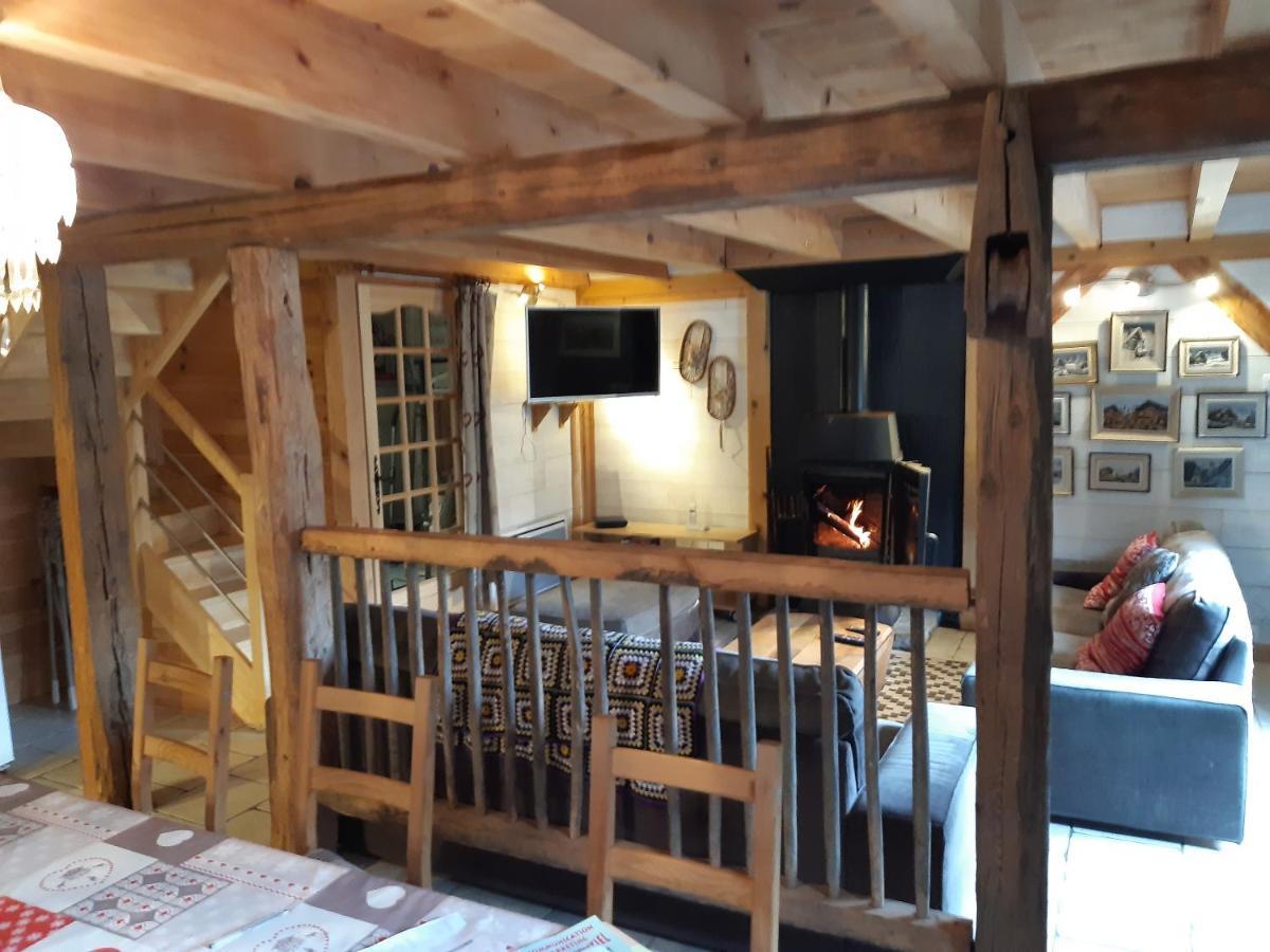 Villa Les Granges De La Fontaine Antignac Esterno foto