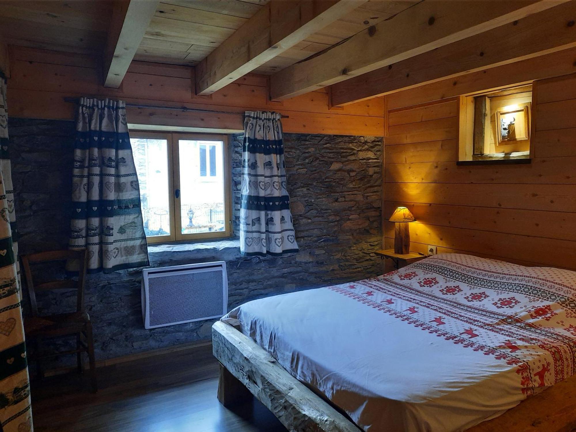Villa Les Granges De La Fontaine Antignac Esterno foto