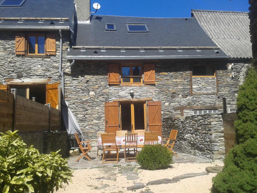 Villa Les Granges De La Fontaine Antignac Camera foto